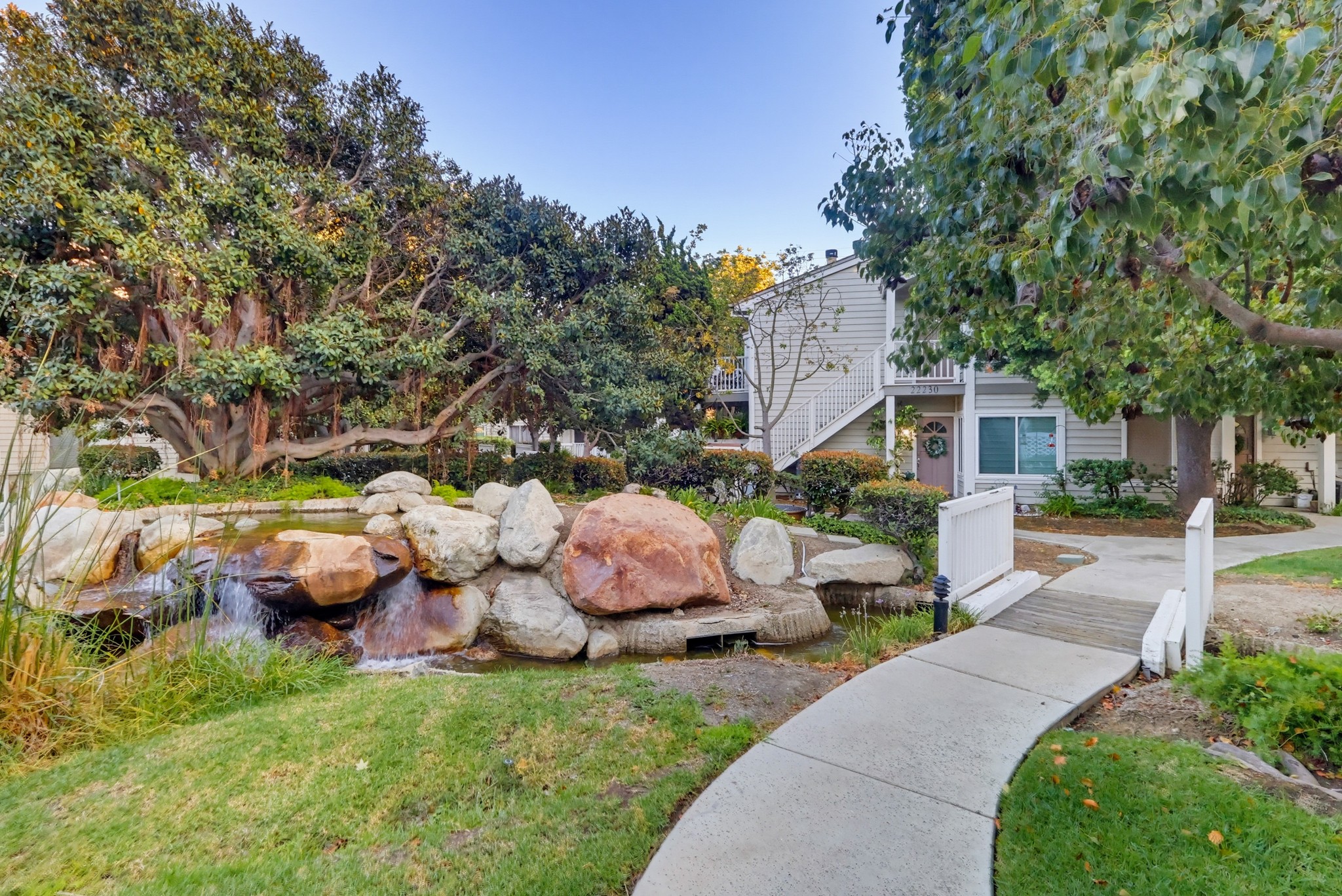 Virtual tour photo 95 of 103 for 22232 S Vermont Ave #104
