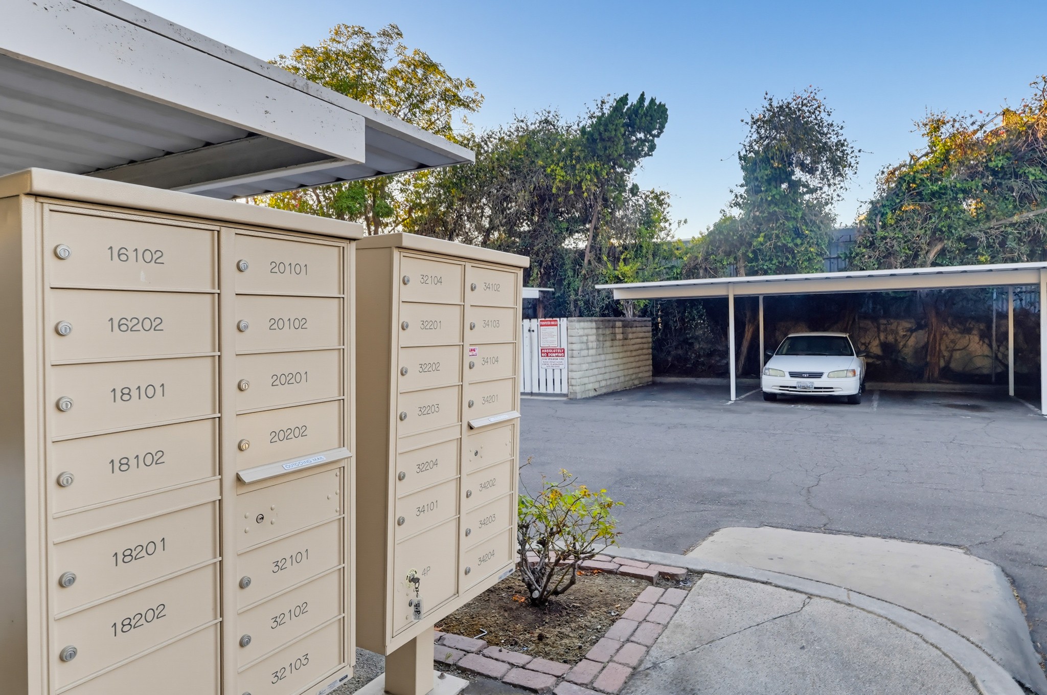 Virtual tour photo 100 of 103 for 22232 S Vermont Ave #104