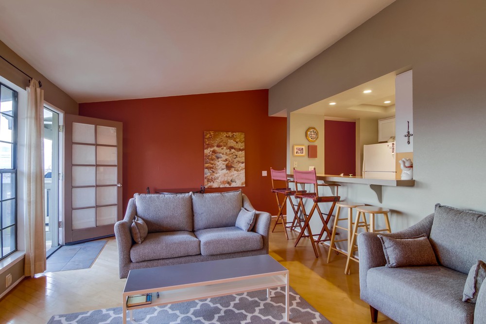 Virtual tour photo 13 of 66 for 2225 Linwood St