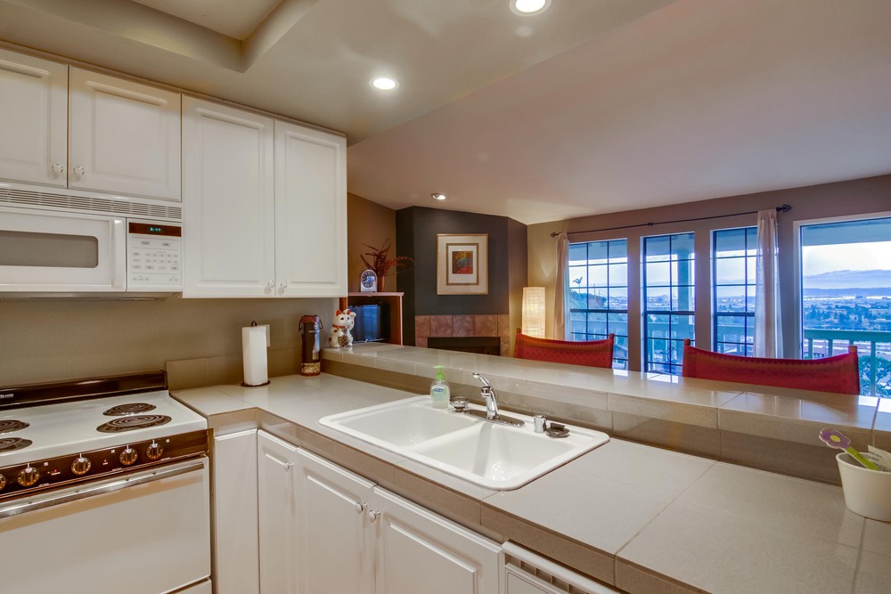 Virtual tour photo 28 of 66 for 2225 Linwood St