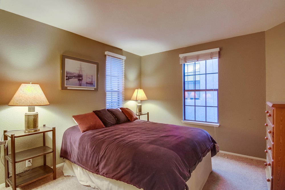 Virtual tour photo 51 of 66 for 2225 Linwood St