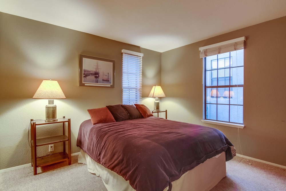 Virtual tour photo 52 of 66 for 2225 Linwood St