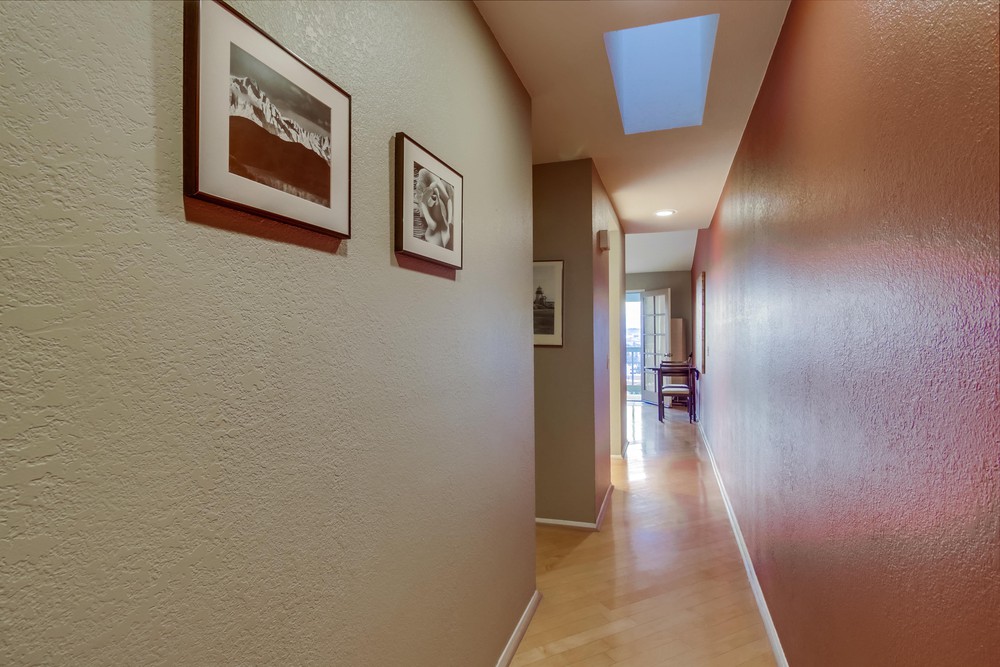 Virtual tour photo 57 of 66 for 2225 Linwood St