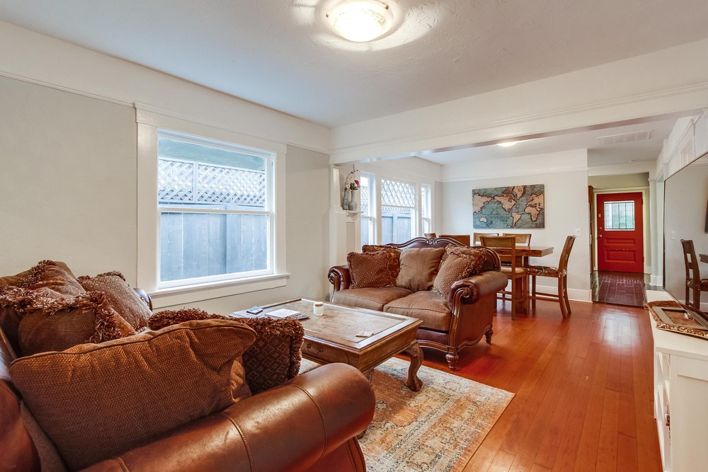 Virtual tour photo 3 of 29 for 2227 Dale St #29