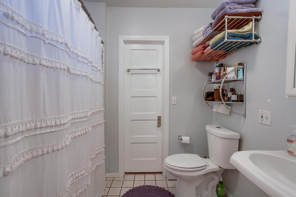 Virtual tour photo 28 of 29 for 2227 Dale St #29