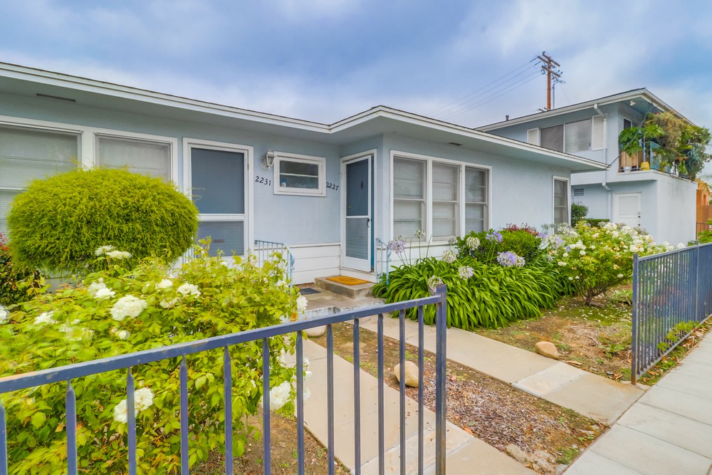 Virtual tour photo 1 of 21 for 2227 Meade Ave