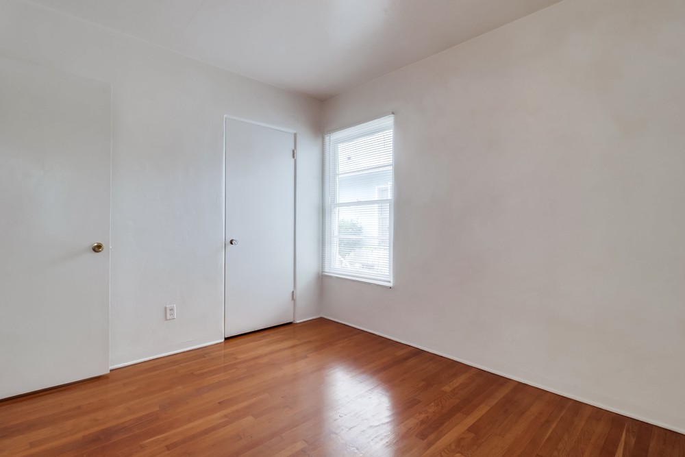 Virtual tour photo 17 of 21 for 2227 Meade Ave