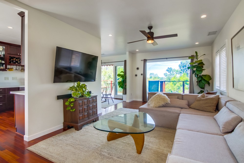 Virtual tour photo 11 of 81 for 2228 29th St
