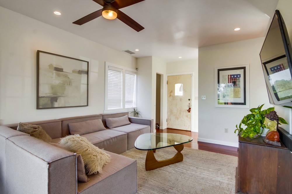 Virtual tour photo 13 of 81 for 2228 29th St