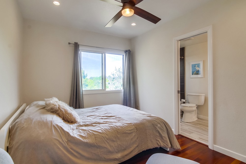 Virtual tour photo 59 of 81 for 2228 29th St