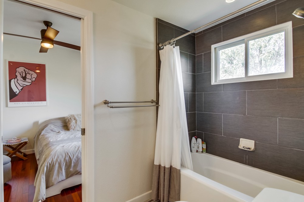 Virtual tour photo 63 of 81 for 2228 29th St