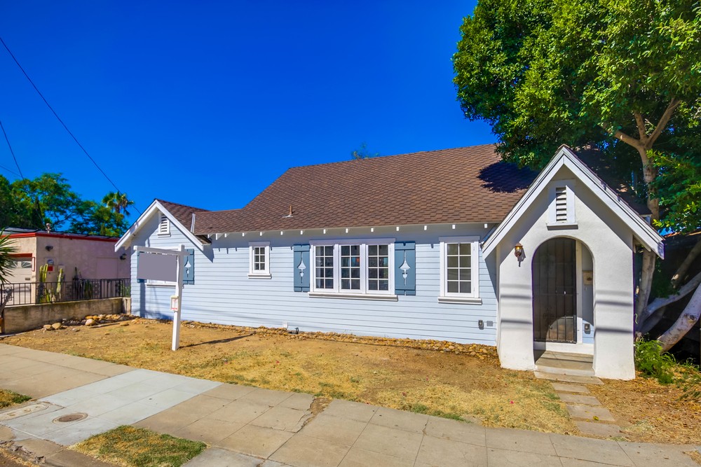 Virtual tour photo 1 of 54 for 2228 29th St