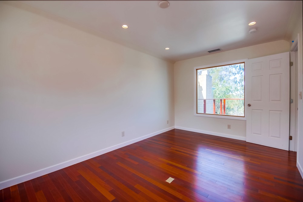 Virtual tour photo 21 of 54 for 2228 29th St