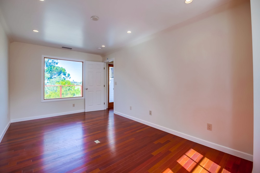 Virtual tour photo 22 of 54 for 2228 29th St