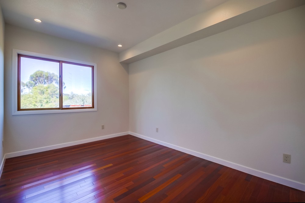 Virtual tour photo 37 of 54 for 2228 29th St