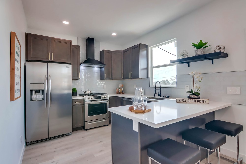 Virtual tour photo 11 of 28 for 223 Pardee St