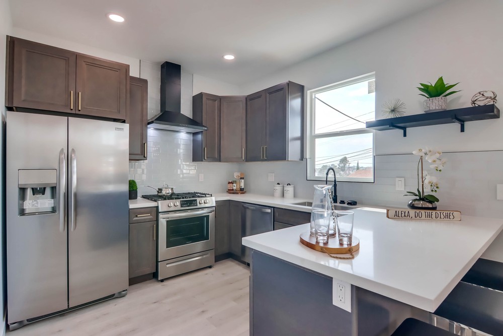 Virtual tour photo 12 of 28 for 223 Pardee St