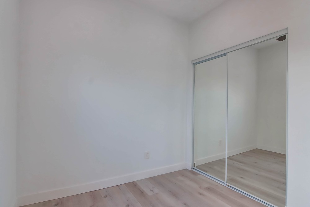 Virtual tour photo 27 of 28 for 223 Pardee St