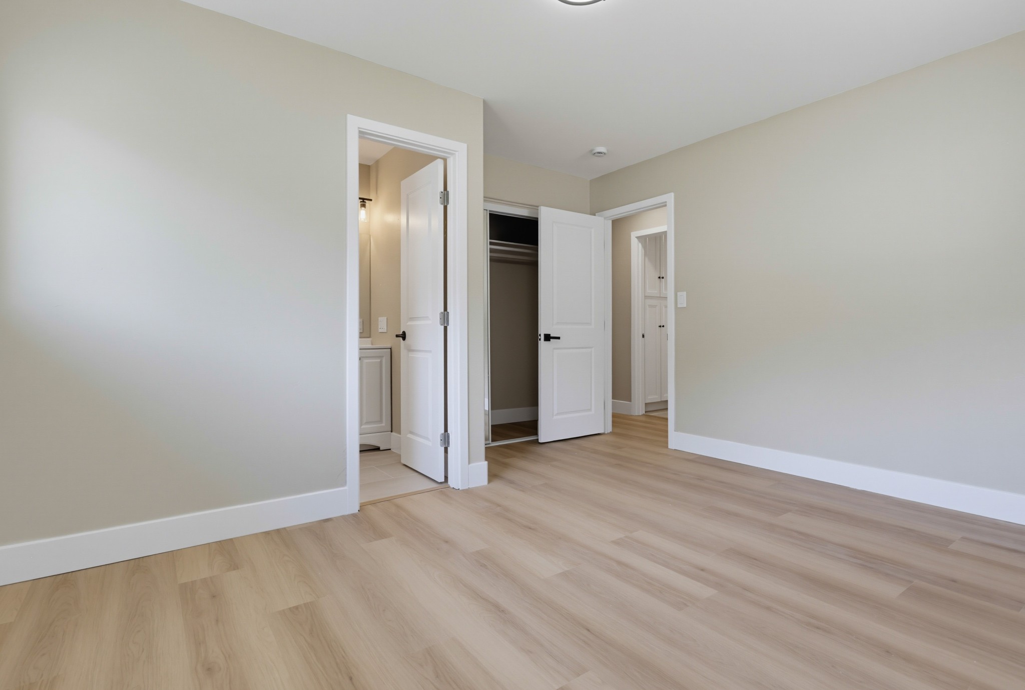 Virtual tour photo 19 of 35 for 223 Vista Glen Ln
