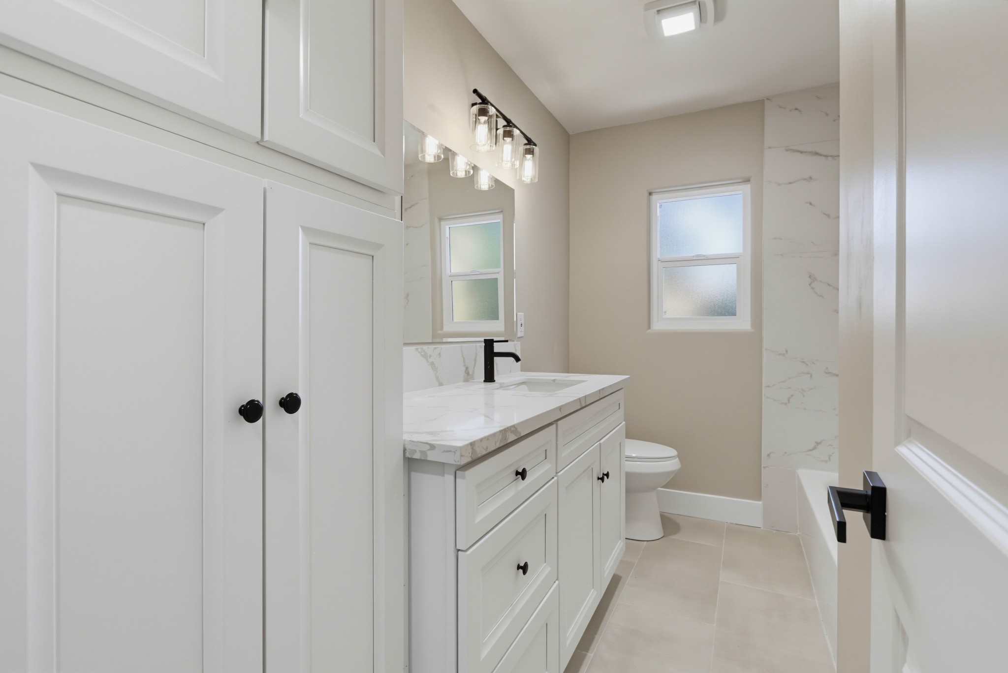 Virtual tour photo 25 of 35 for 223 Vista Glen Ln