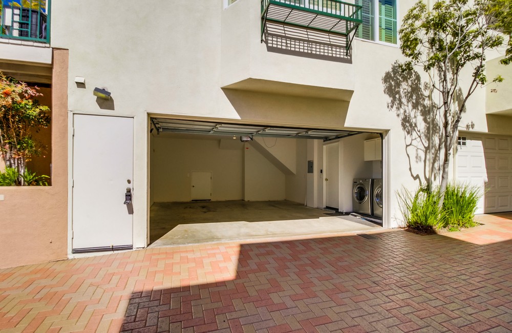 Virtual tour photo 53 of 55 for 2231 Fifth Ave