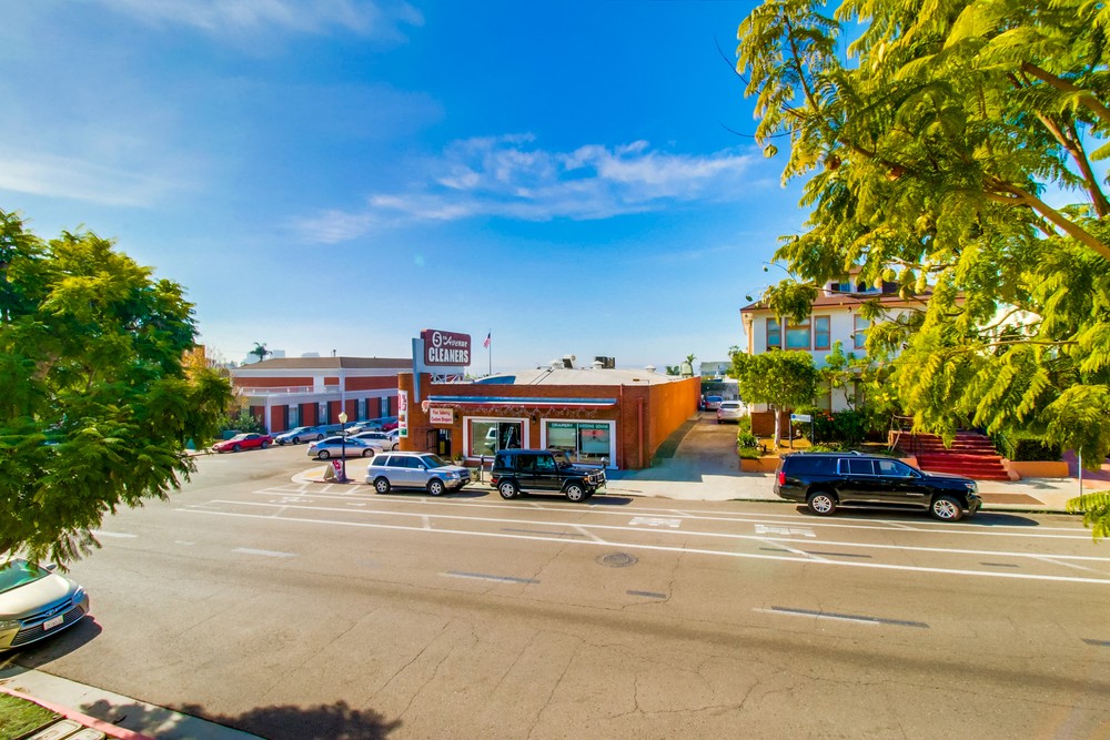 Virtual tour photo 42 of 44 for 2231 Fifth Ave
