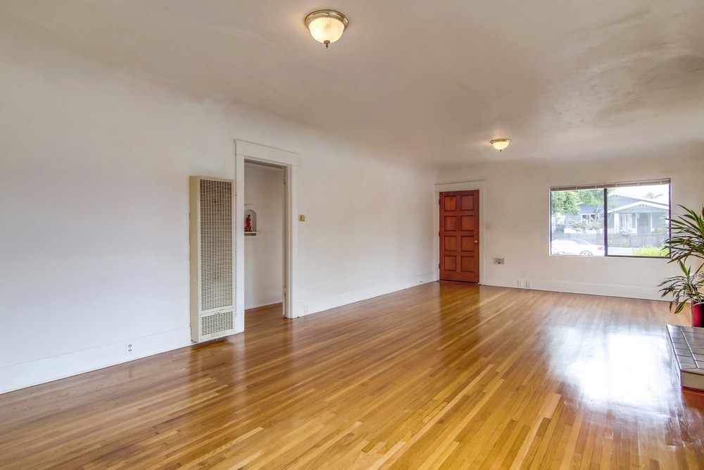 Virtual tour photo 9 of 80 for 2232 Dwight St