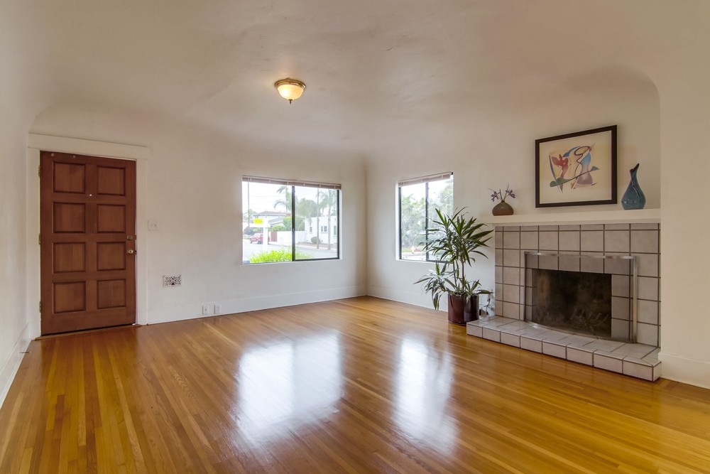 Virtual tour photo 12 of 80 for 2232 Dwight St