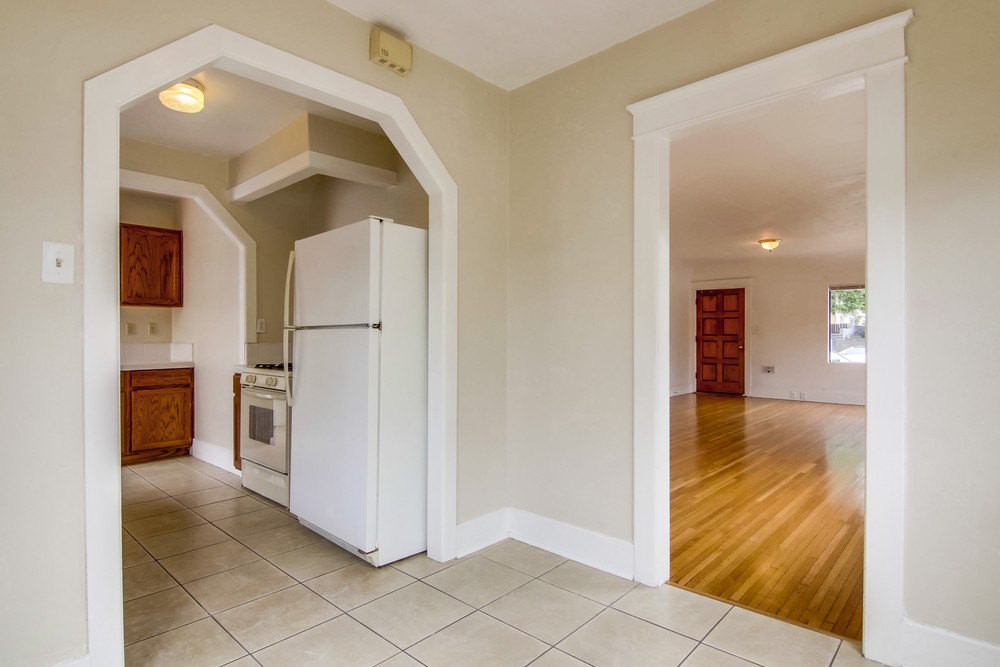 Virtual tour photo 16 of 80 for 2232 Dwight St