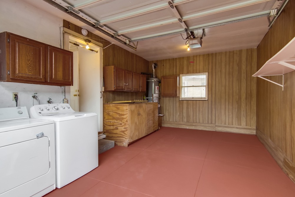 Virtual tour photo 34 of 80 for 2232 Dwight St