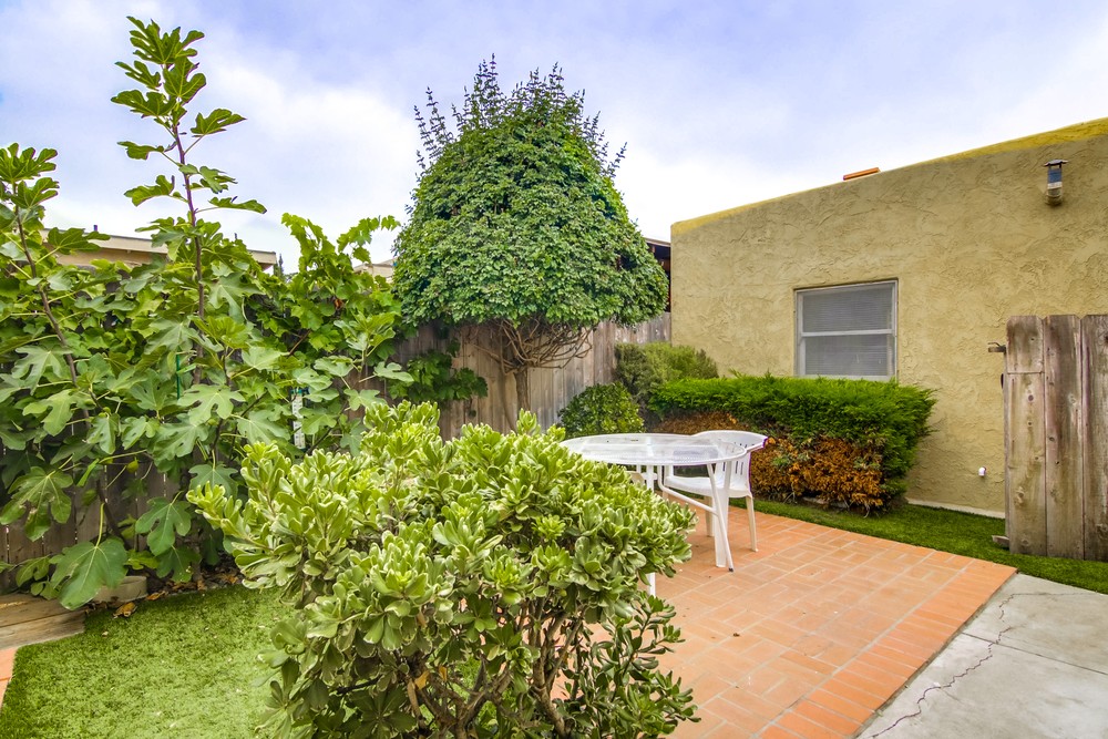 Virtual tour photo 37 of 80 for 2232 Dwight St