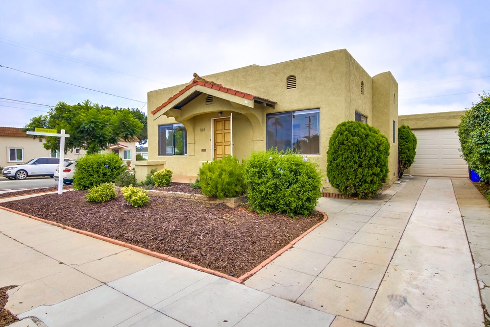 Virtual tour photo 43 of 80 for 2232 Dwight St