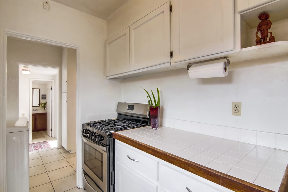 Virtual tour photo 57 of 80 for 2232 Dwight St