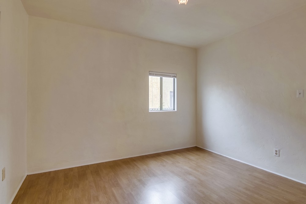 Virtual tour photo 67 of 80 for 2232 Dwight St