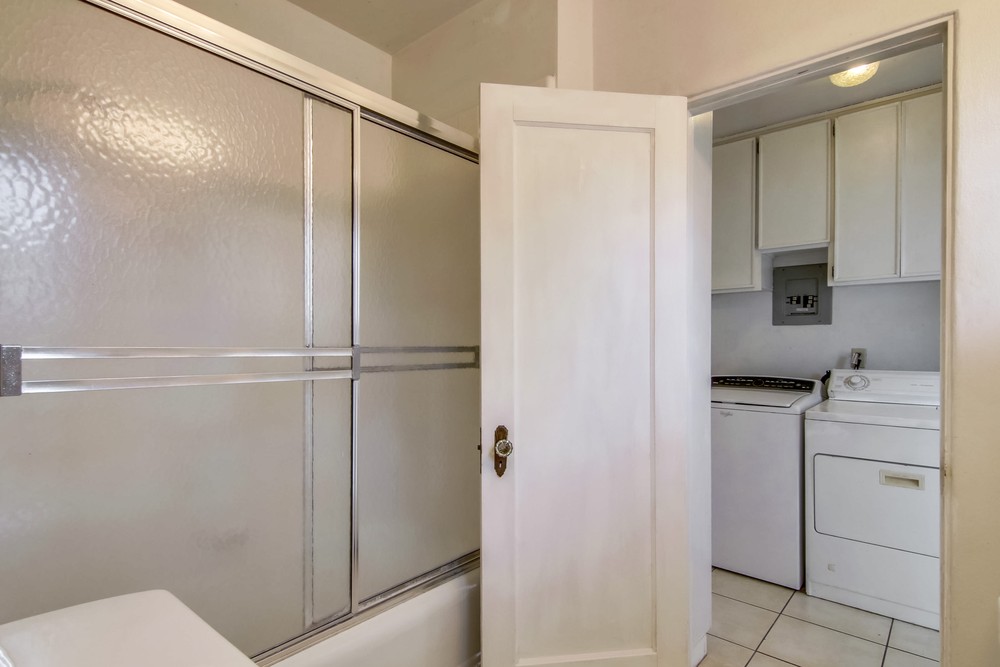Virtual tour photo 71 of 80 for 2232 Dwight St