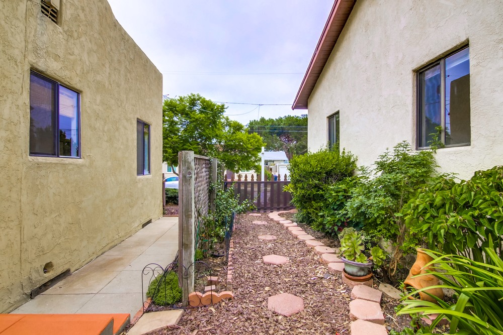 Virtual tour photo 80 of 80 for 2232 Dwight St