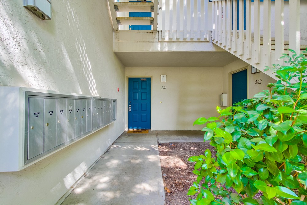 Virtual tour photo 4 of 34 for 2232 River Run Drive