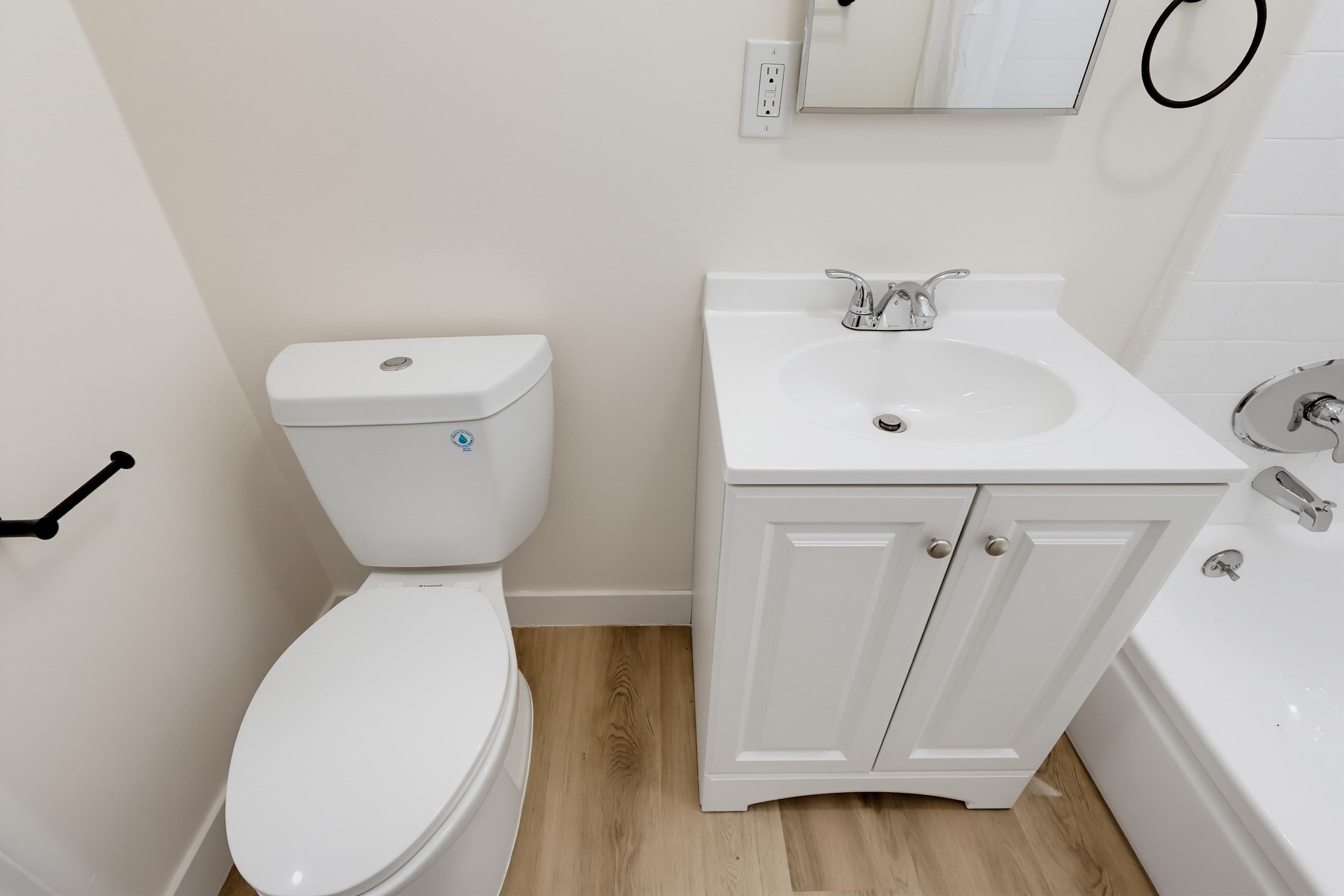 Virtual tour photo 28 of 41 for 2235 W 26th Pl