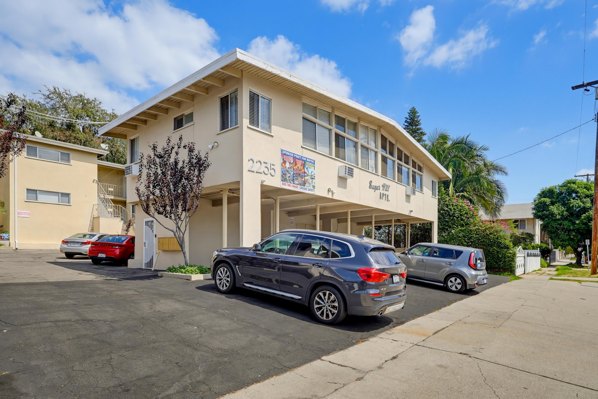 Virtual tour photo 38 of 41 for 2235 W 26th Pl