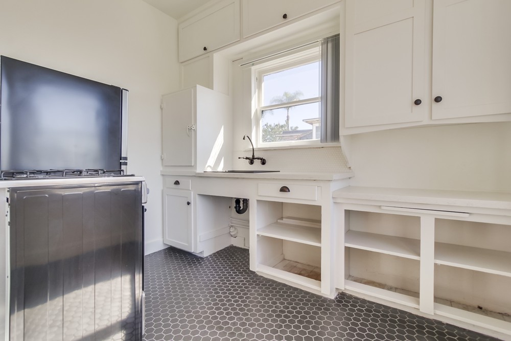 Virtual tour photo 33 of 66 for 2241 4th Ave