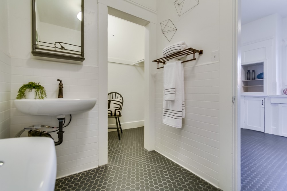 Virtual tour photo 55 of 66 for 2241 4th Ave
