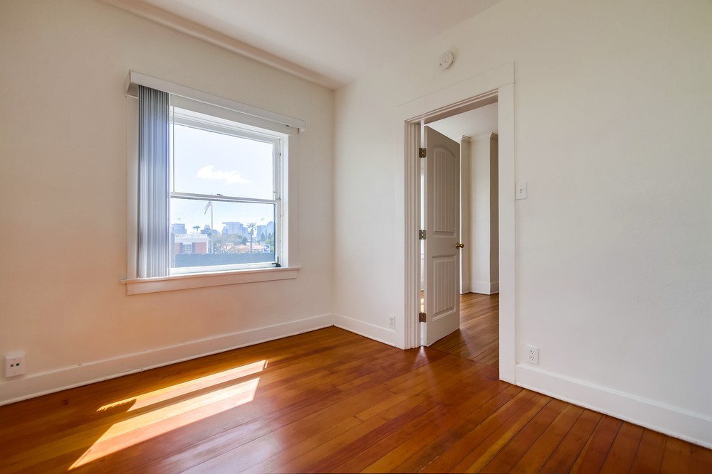 Virtual tour photo 10 of 65 for 2241 Fourth Ave