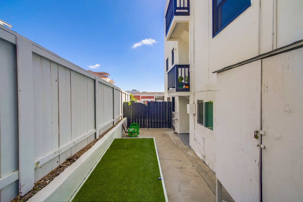 Virtual tour photo 36 of 65 for 2241 Fourth Ave