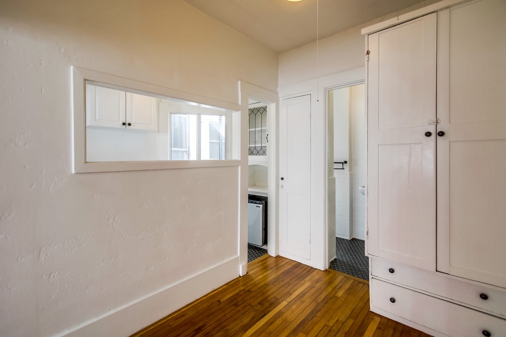 Virtual tour photo 54 of 65 for 2241 Fourth Ave