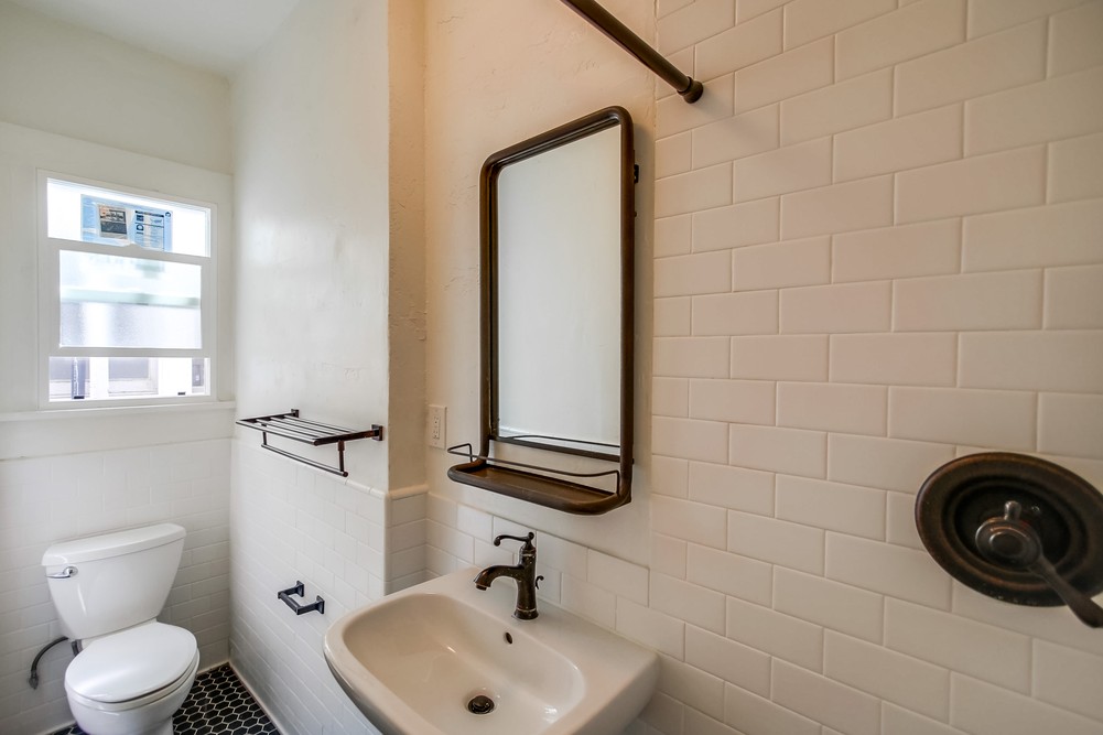 Virtual tour photo 58 of 65 for 2241 Fourth Ave
