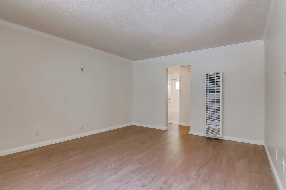 Virtual tour photo 9 of 25 for 2244 Grand Ave
