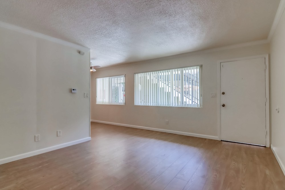Virtual tour photo 10 of 25 for 2244 Grand Ave