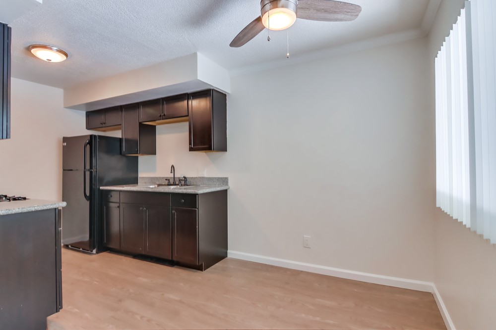 Virtual tour photo 14 of 25 for 2244 Grand Ave
