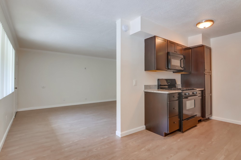 Virtual tour photo 16 of 25 for 2244 Grand Ave