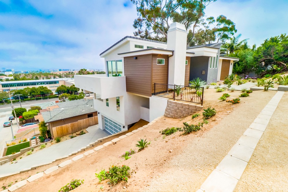 Virtual tour photo 1 of 16 for 2245 Locust St